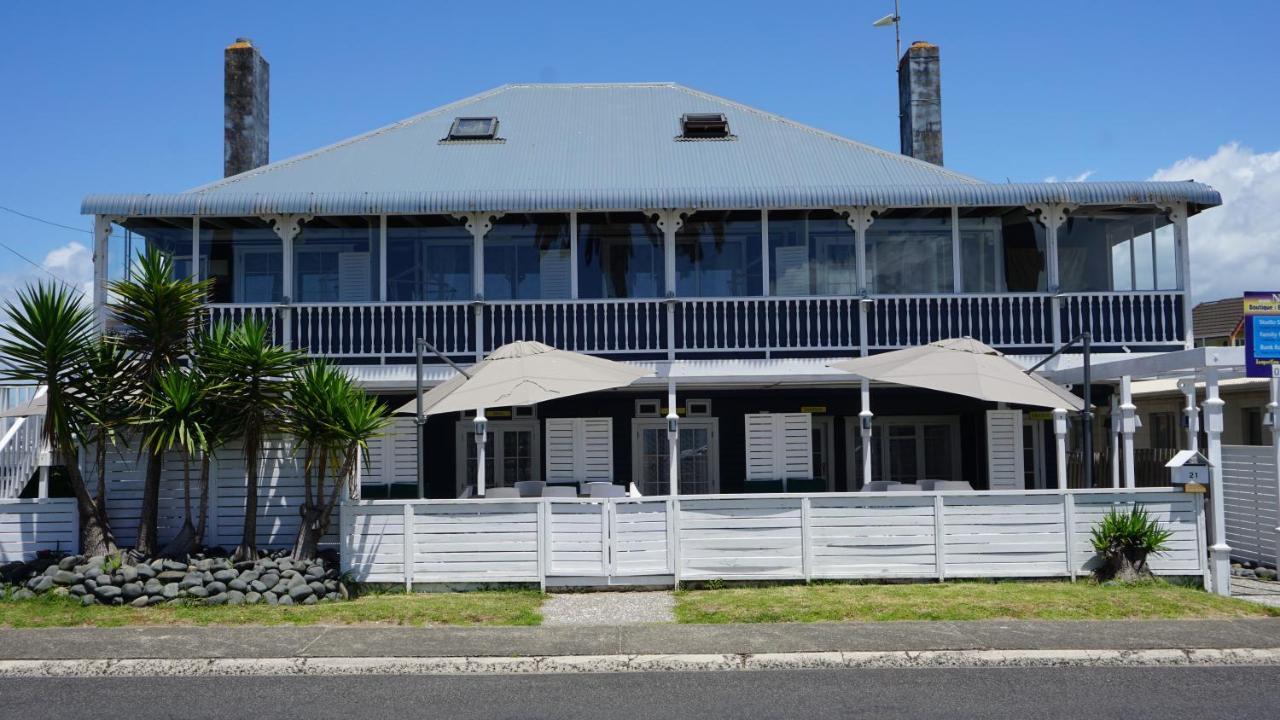 Nana Glads Beachfront Accommodation Фитианга Экстерьер фото