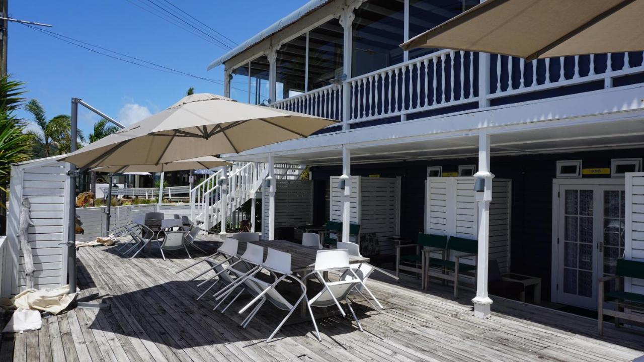 Nana Glads Beachfront Accommodation Фитианга Экстерьер фото